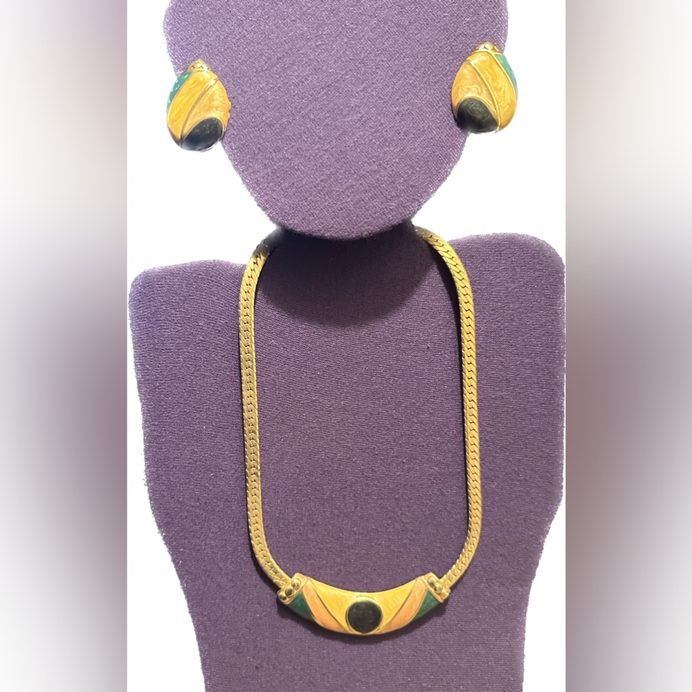 Vintage statement necklace & post earrings
